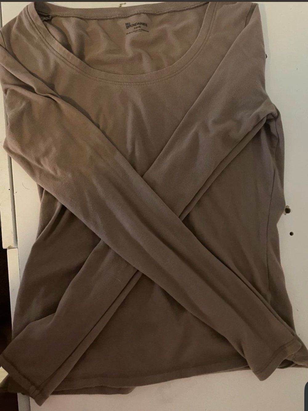 2No Boundaries Long Sleeve Scoop Neck Top in Taupe